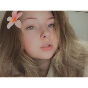 Meet your Posher, Jenna